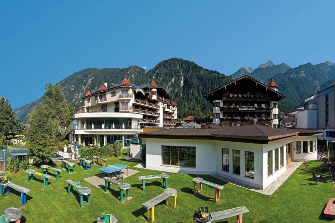 Strass - Sport&Spa Hotel Mayrhofen Exterior foto