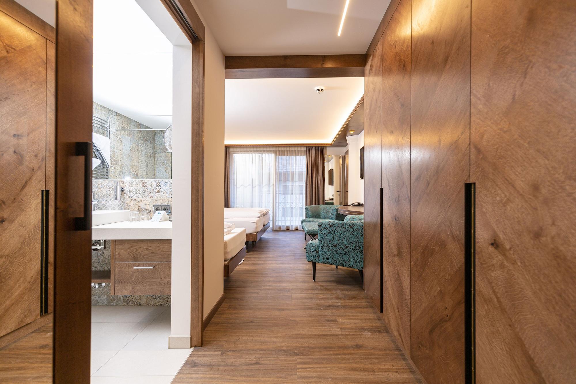 Strass - Sport&Spa Hotel Mayrhofen Exterior foto