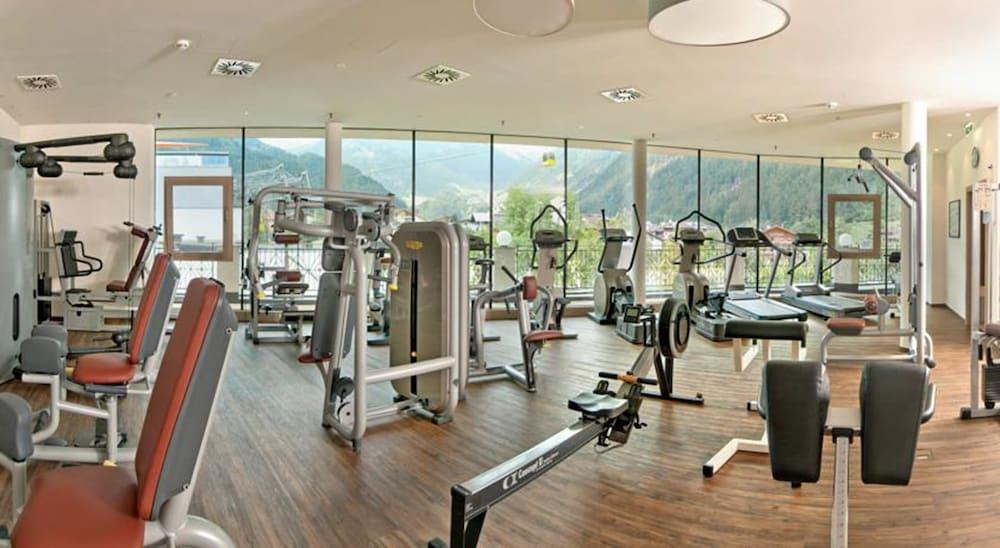 Strass - Sport&Spa Hotel Mayrhofen Exterior foto