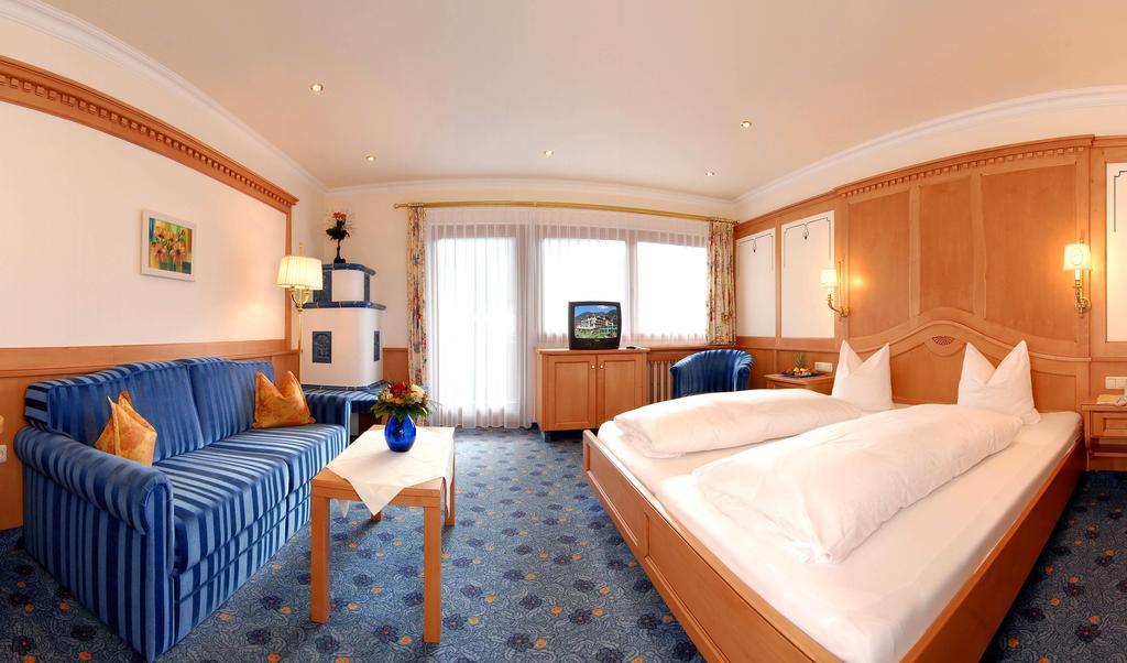 Strass - Sport&Spa Hotel Mayrhofen Habitación foto