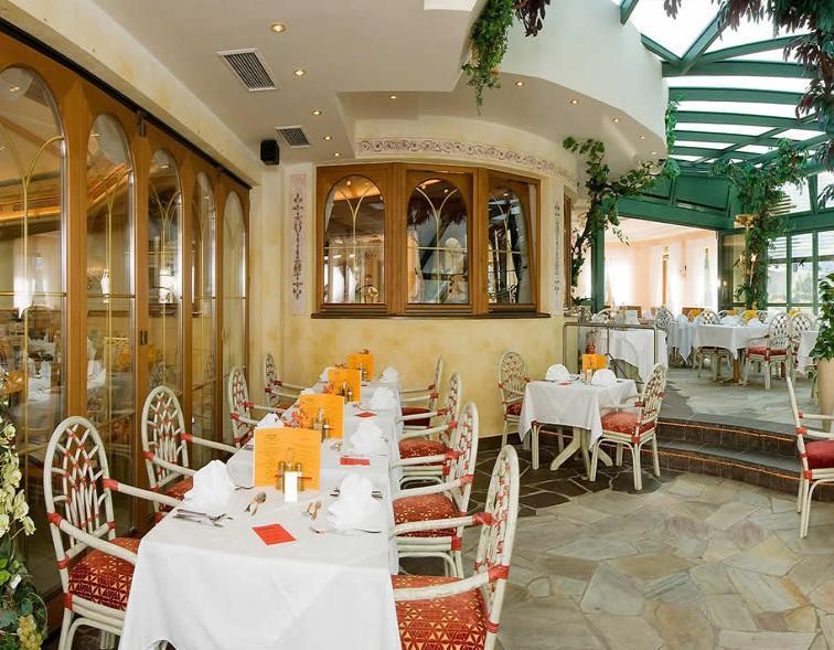 Strass - Sport&Spa Hotel Mayrhofen Exterior foto