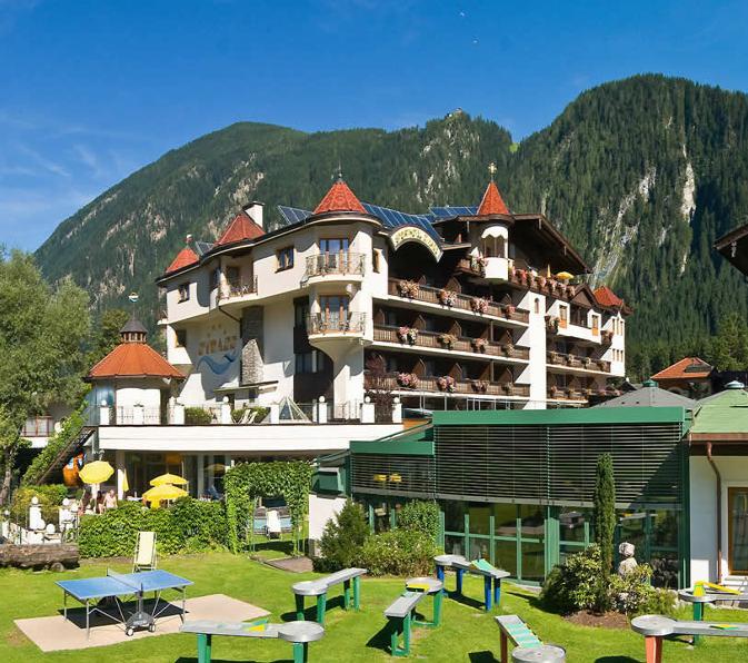Strass - Sport&Spa Hotel Mayrhofen Exterior foto