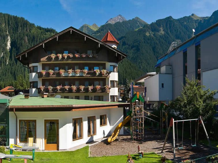 Strass - Sport&Spa Hotel Mayrhofen Exterior foto