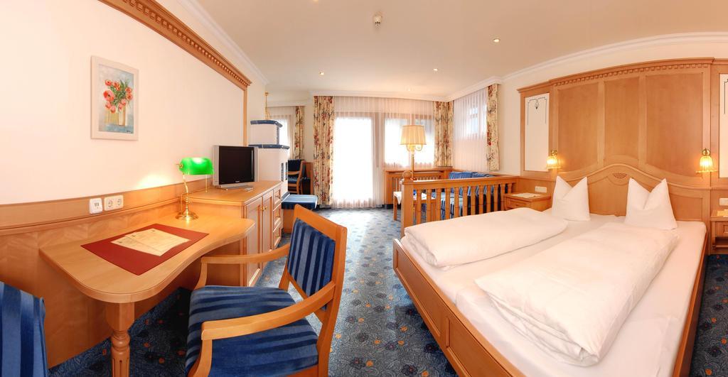 Strass - Sport&Spa Hotel Mayrhofen Exterior foto