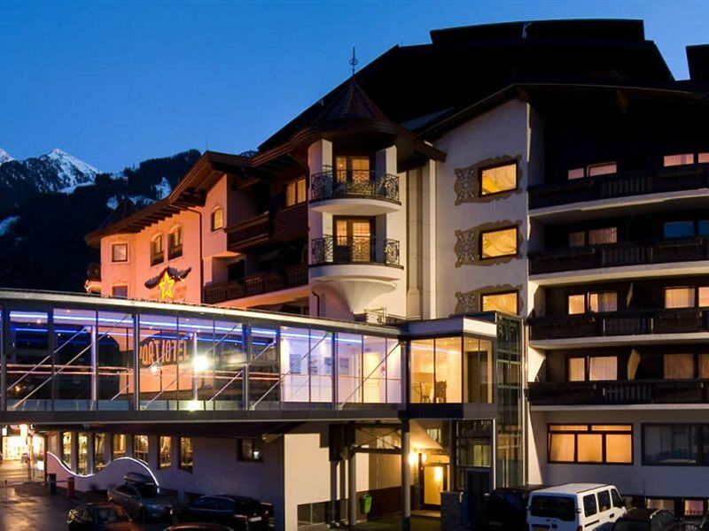 Strass - Sport&Spa Hotel Mayrhofen Exterior foto